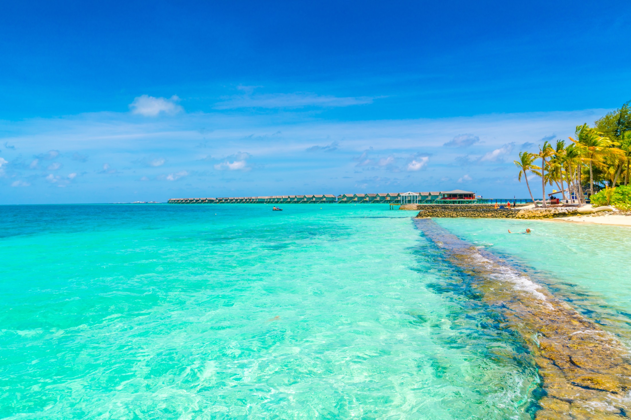 Praia de águas turquesas do Caribe mexicano