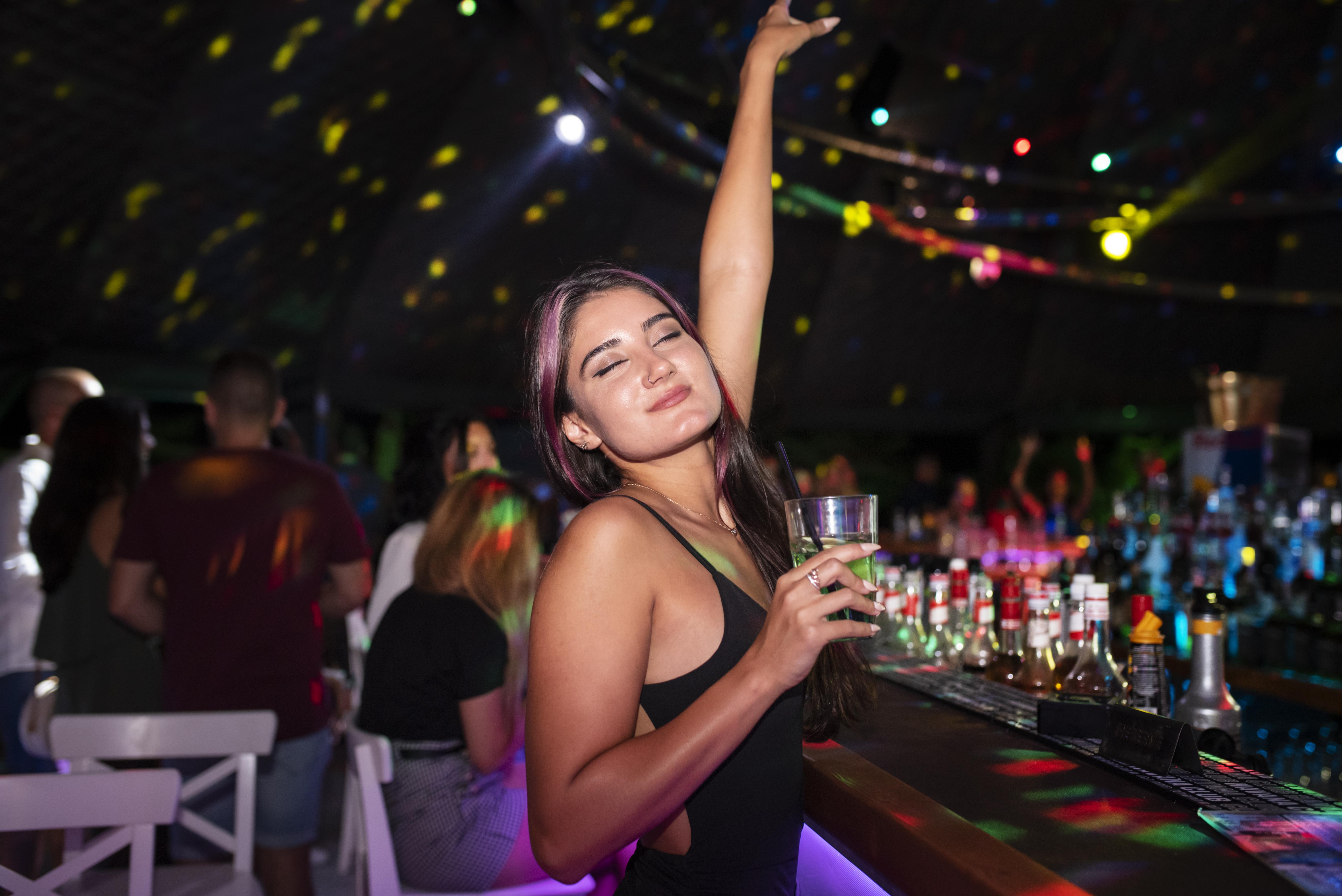 Noite de balada no Caribe mexicano